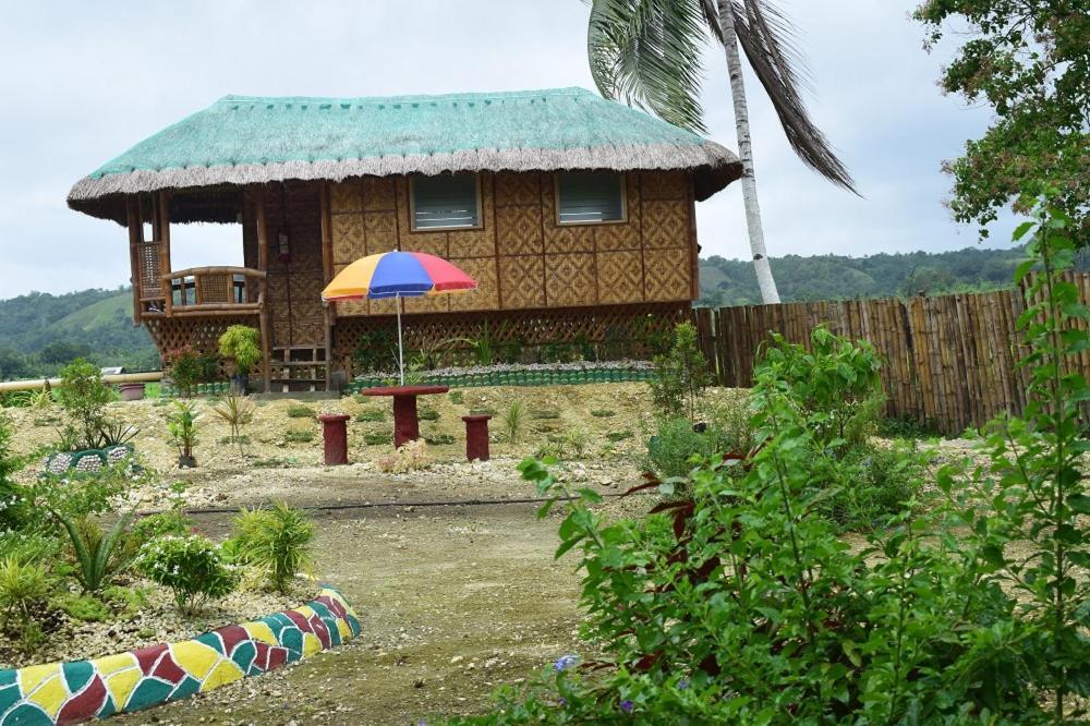 Loboc Riverfront Resort And Restaurant Buitenkant foto
